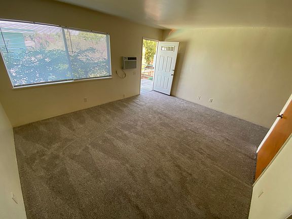 5th image of 1647 W School Ave #1639-J