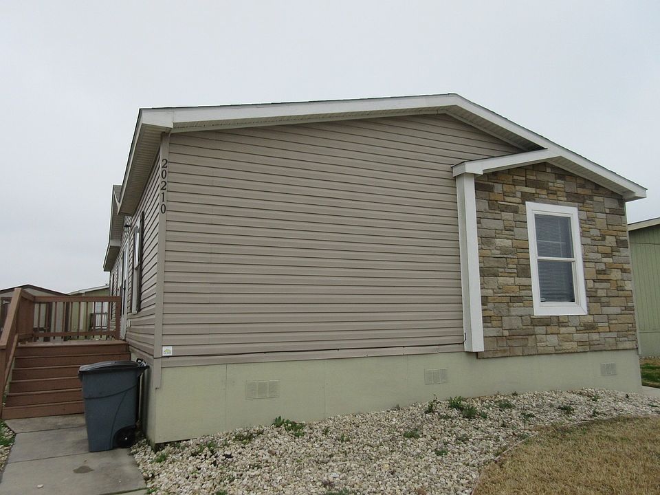 1st image of 920 Century Plaza Dr #688