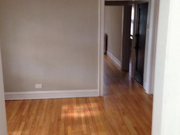 5th image of 2561 W Winnemac Ave #3