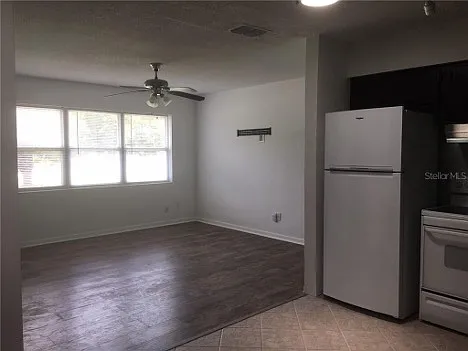 3 bed, 1306 sqft, $1,400 — Photo 3