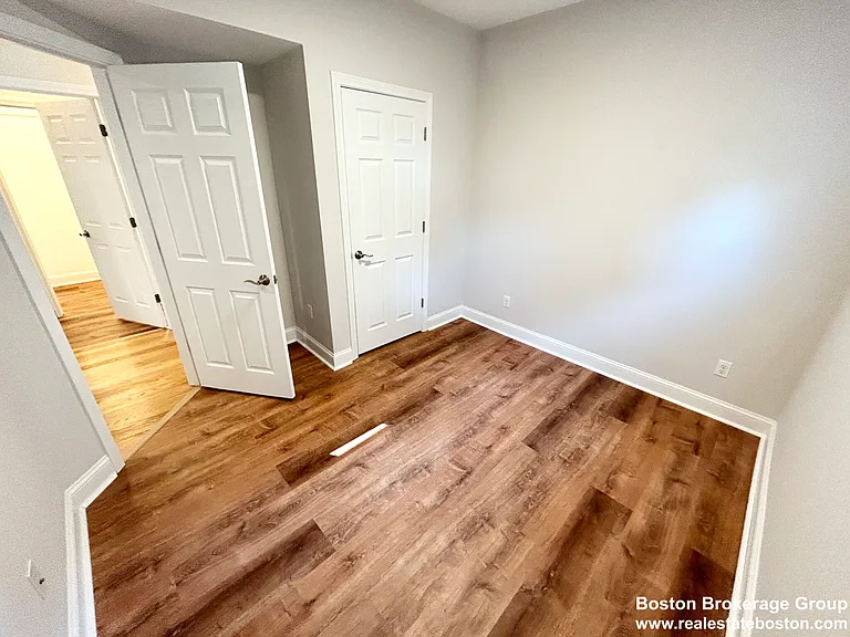 995 Dorchester Ave #2 — Photo 6
