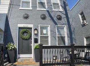 613 Roxboro Pl NW, Washington, DC 20011