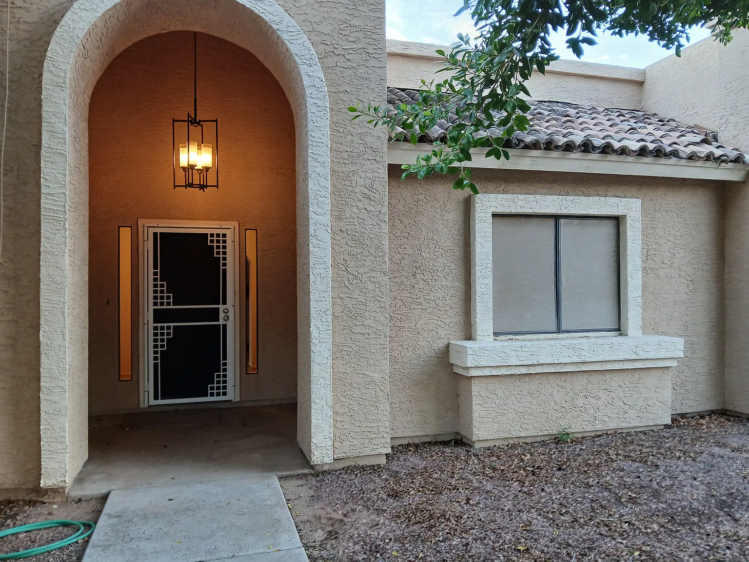 2 bed, 1354 sqft, $1,950 — Photo 3