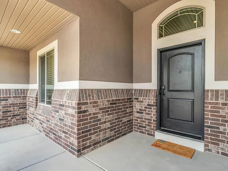 1377 S 4300 W — Photo 46