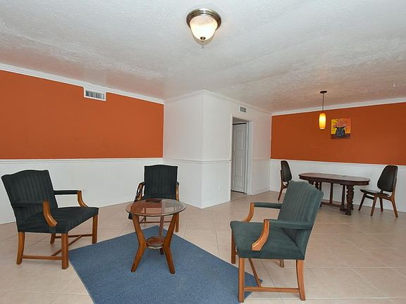 5th image of 5502 Hickory Forest Dr