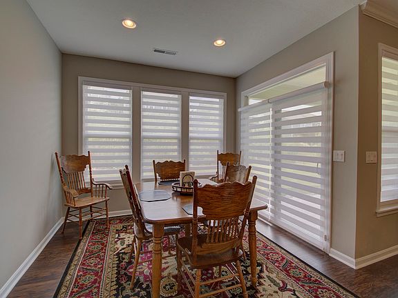 2nd image of 658 Palisade Dr