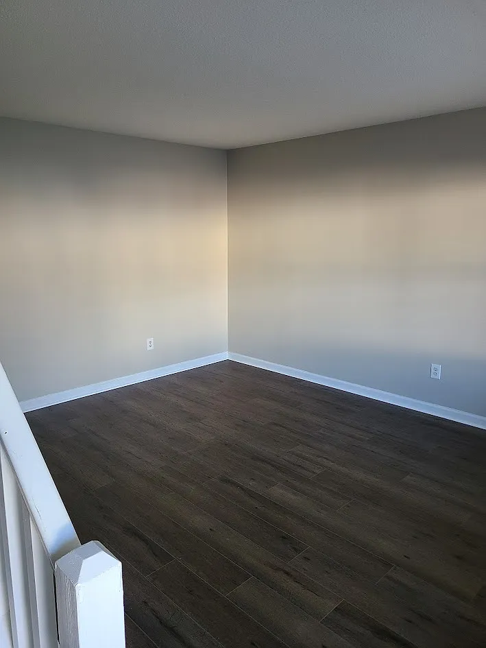 2 bed, 1.5 bath, 960 sqft, $1,100 — Photo 2