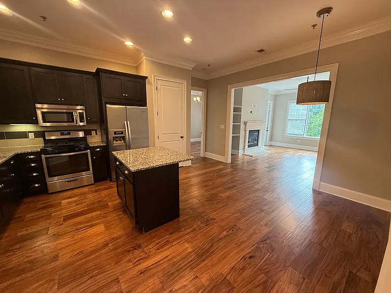 4120 Ridgefield Dr #208 — Photo 11