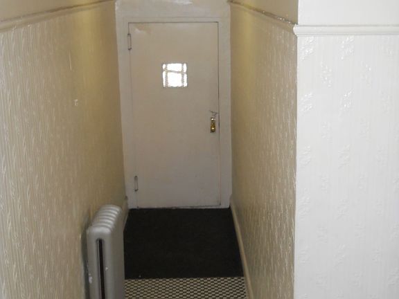 5th image of 1674 Sterling Pl
