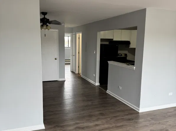 4253 Jennifer Ln, Arlington Heights, IL