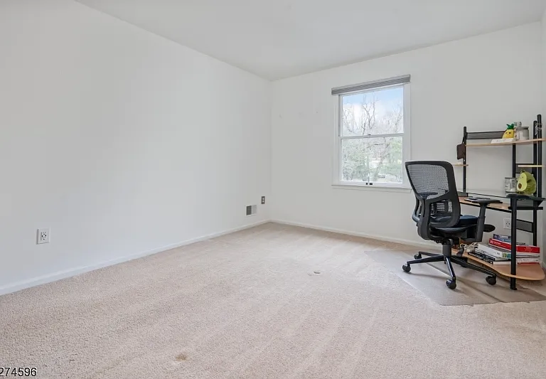 18 Pond Ridge Dr — Photo 25