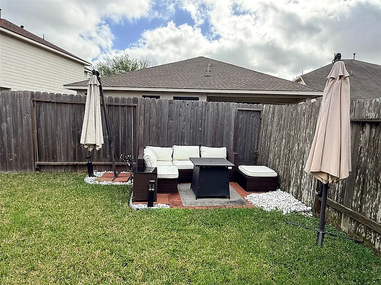 15327 Summerlyn Point Ln — Photo 8