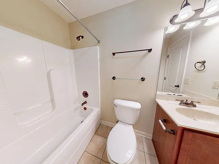 338 W Glenn Ave — Photo 24