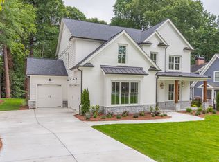 2973 Cravenridge Dr, Atlanta, GA 30319