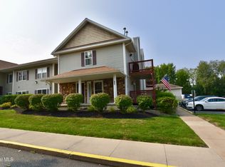 1200 Hillside Ave APT 704, Niskayuna, NY 12309