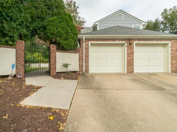 5 Nottingham Cir, Princeton, NJ 08540