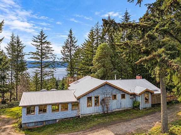 5th image of 1690 Cottage Way