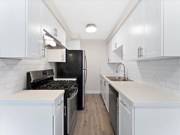 3rd image of 3504 W Florence Ave #2