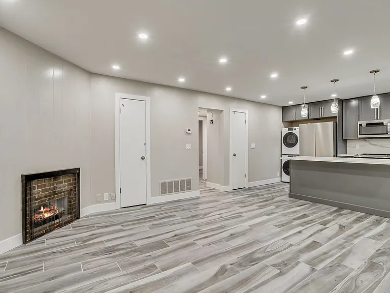4371 / 4365 S Fairbourne Ave — Photo 12