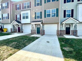 111 Olga Dr, Martinsburg, WV 25403