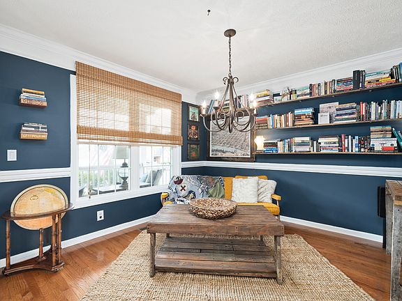 4th image of 589 Winding Bluff Way