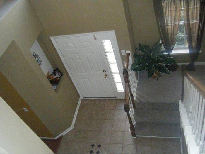 2 story foyer