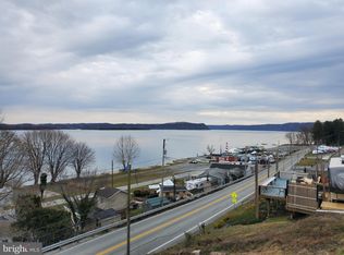 1532 Long Level Rd, Wrightsville, PA 17368