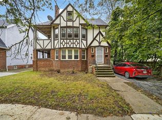 1558 Ivydale Rd, Cleveland Heights, OH 44118