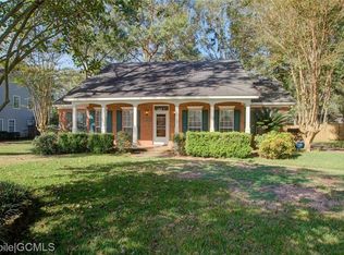 3630 Arlington Oaks Dr, Mobile, AL 36695