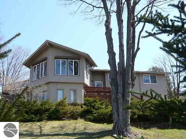 1st image of 5987 SE Torch Lake Dr