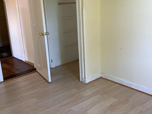 2nd image of 46 Jefferson Pl Floor 3