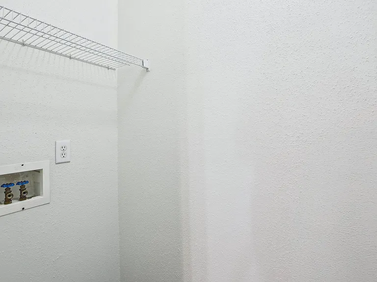 Stone Creek Apartments — Photo 59