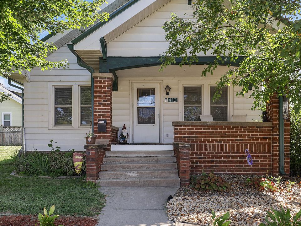 1st image of 410 1st St S