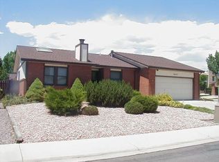 2427 Gordon Ct, Longmont, CO 80501