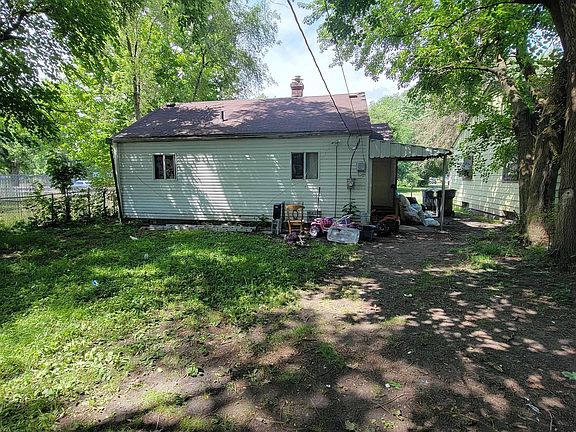 2nd image of 2306 Longley Ave