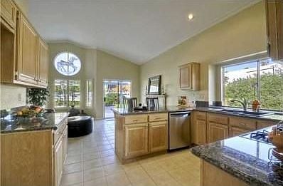 2nd image of 5206 Alamosa Park Dr