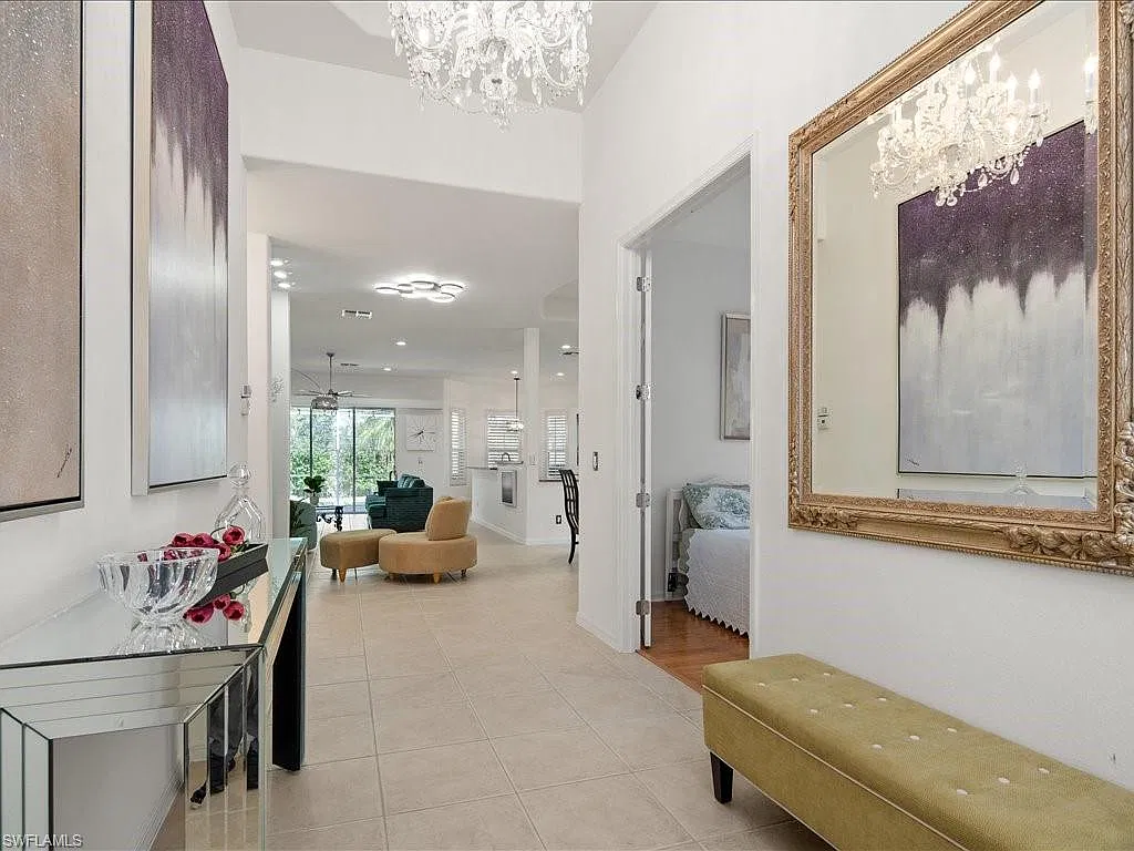 3 bed, 2.0 bath, 2115 sqft, $10,000 — Photo 3