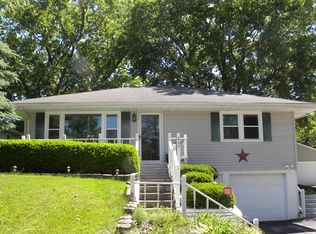 620 4th Ave, Dixon, IL 61021
