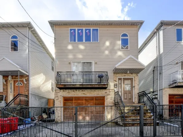 37 Lexington St, Newark City, NJ 07105