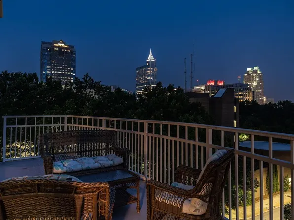 317 W Morgan St APT 512, Raleigh, NC 27601