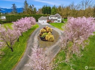 31925 SE 40th St, Fall City, WA 98024