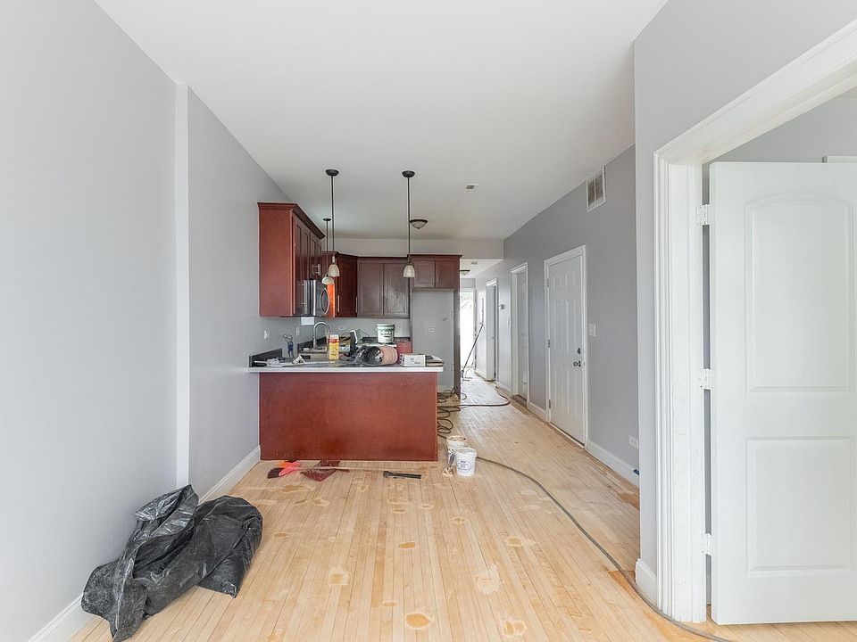 1st image of 2450 S Homan Ave APT 3