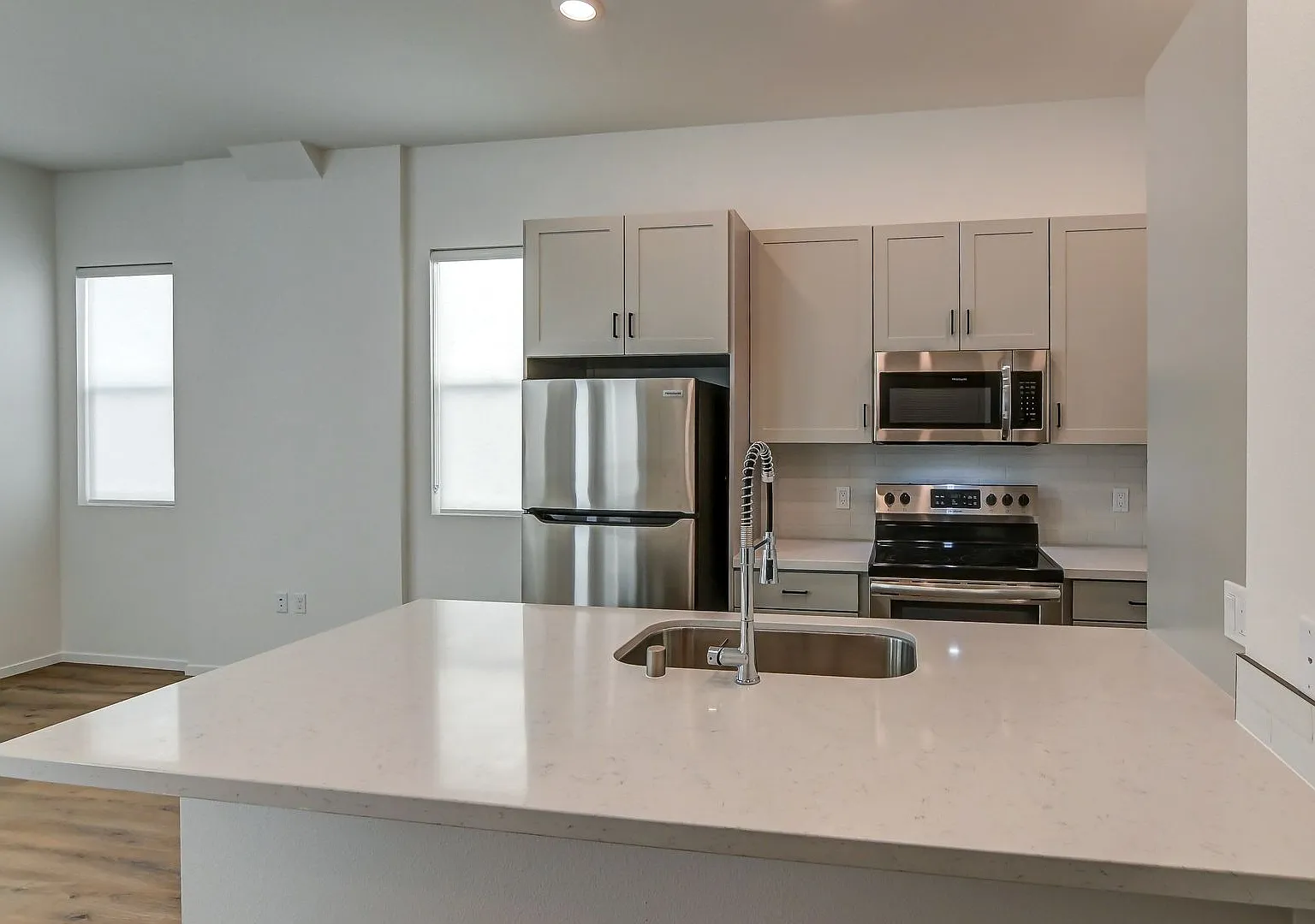Division & Highland Rowhomes — Photo 4