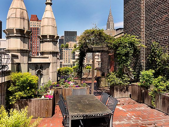 3rd image of 5 Tudor City Pl Frnt 07