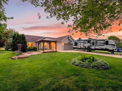 3781 Token Rd, Deforest, WI, 53532