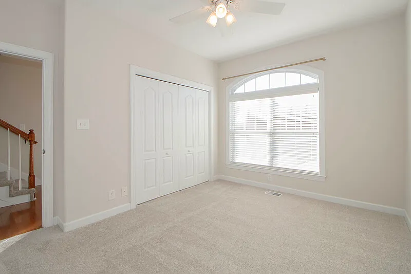 2 bed, 2.0 bath, 2008 sqft, $1,680 — Photo 4