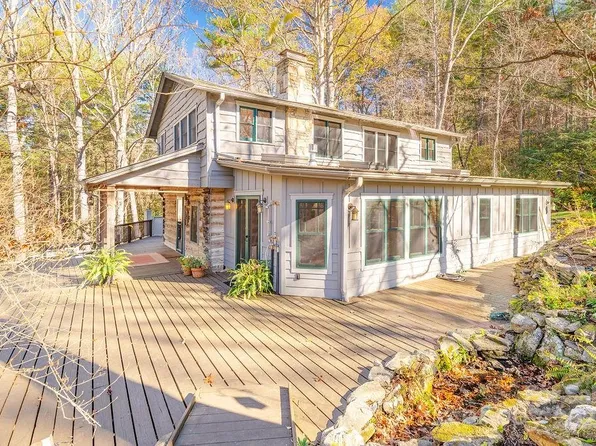 117 Woods View Trl, Fairview, NC 28730