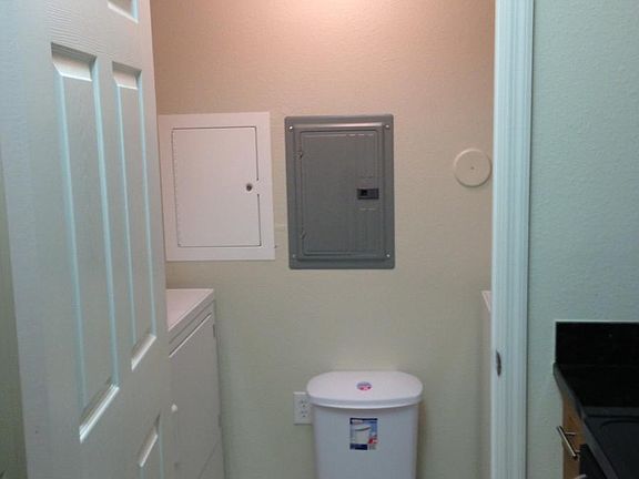 5th image of 6500 Emerald Dunes Dr