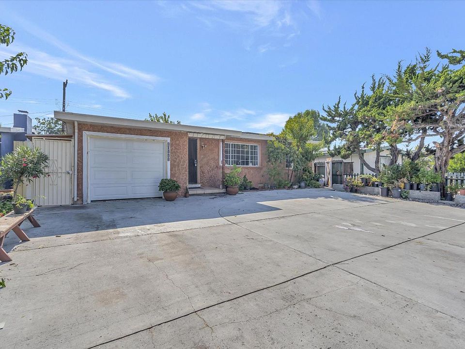 10111 Lyndale Ave, San Jose, CA 95127 Zillow