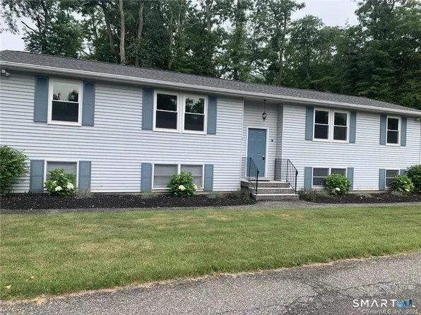 44 Elizabeth St #D, Kent, CT 06757